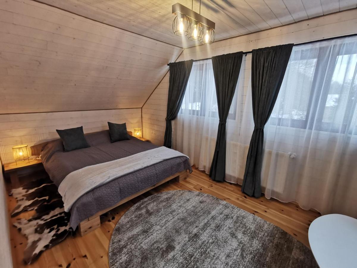 Bear'S Lair Chalet 포룸바쿠 데 수스 외부 사진