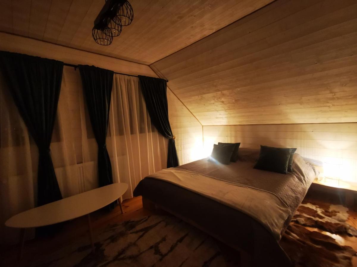 Bear'S Lair Chalet 포룸바쿠 데 수스 외부 사진