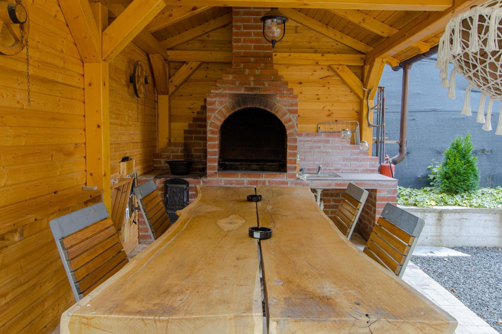 Bear'S Lair Chalet 포룸바쿠 데 수스 외부 사진